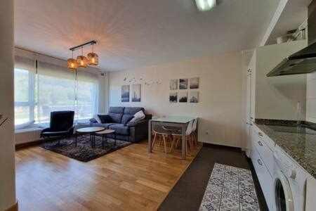 Ferienwohnung Apartamento Con Piscina Llanes Exterior foto